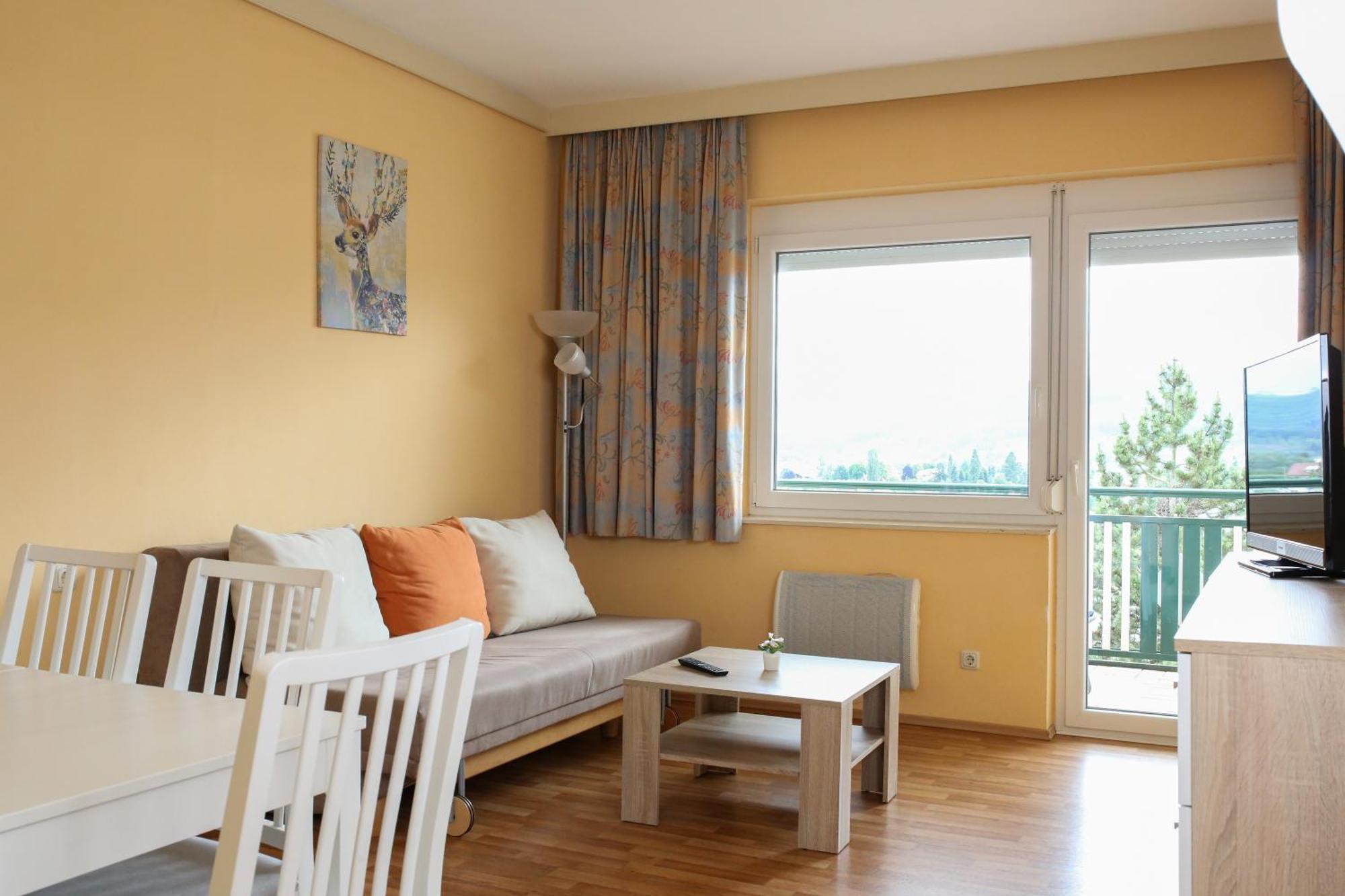 Self-Check In Apartmenthotel Seeglueck Pörtschach am Wörthersee Exteriér fotografie