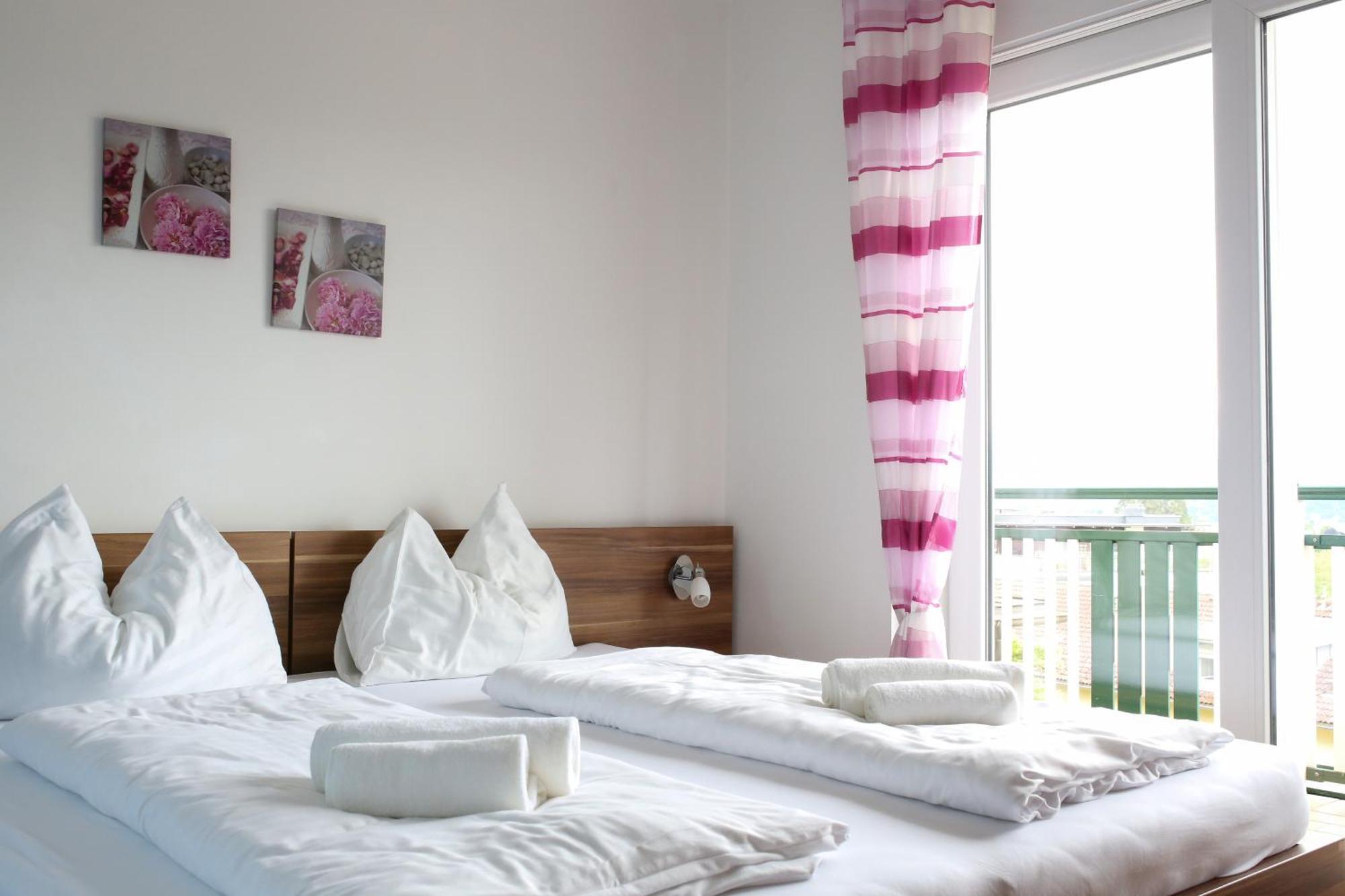 Self-Check In Apartmenthotel Seeglueck Pörtschach am Wörthersee Exteriér fotografie